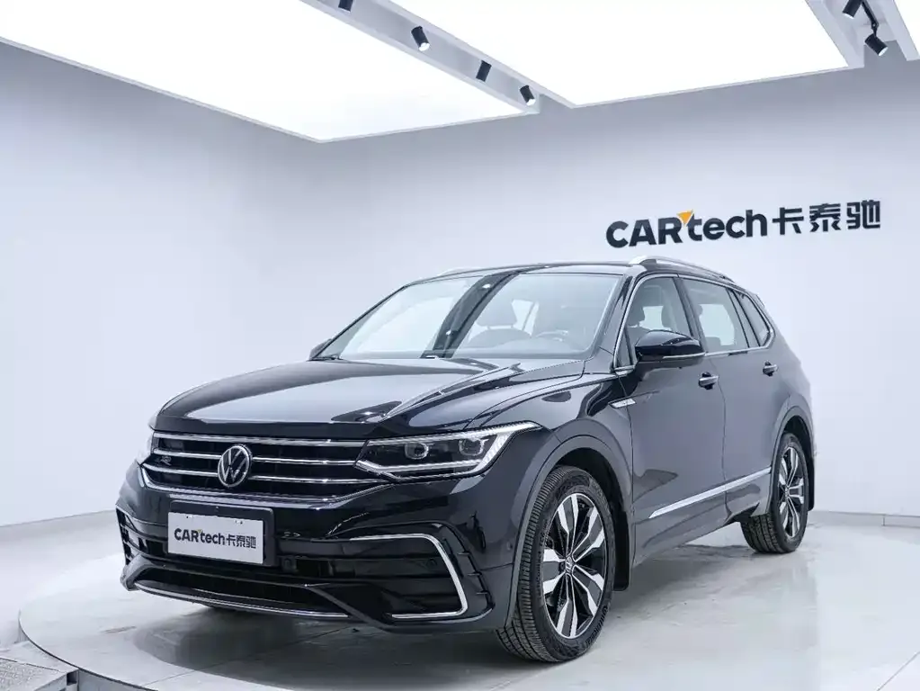 Volkswagen Tiguan L 2022 из CN, фото 7