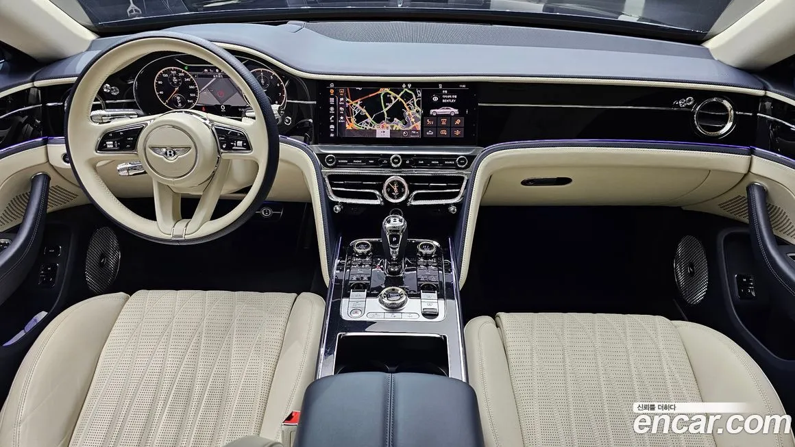 Bentley Flying Spur — фото 9