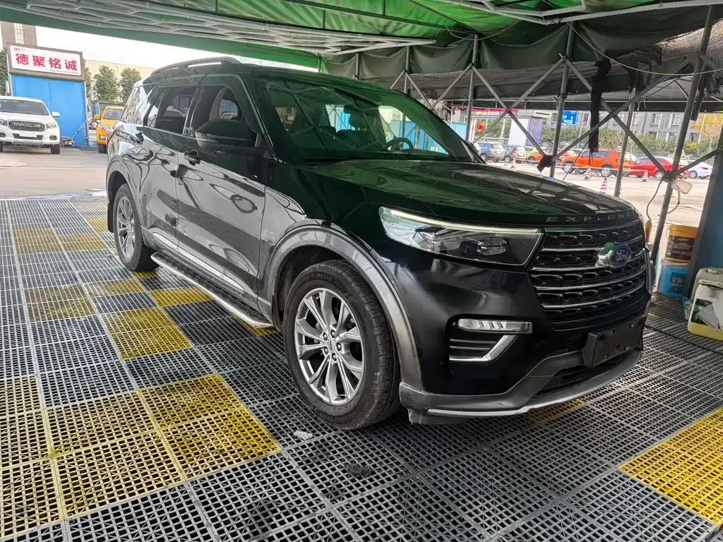 Ford Explorer 2021 из CN, фото 10