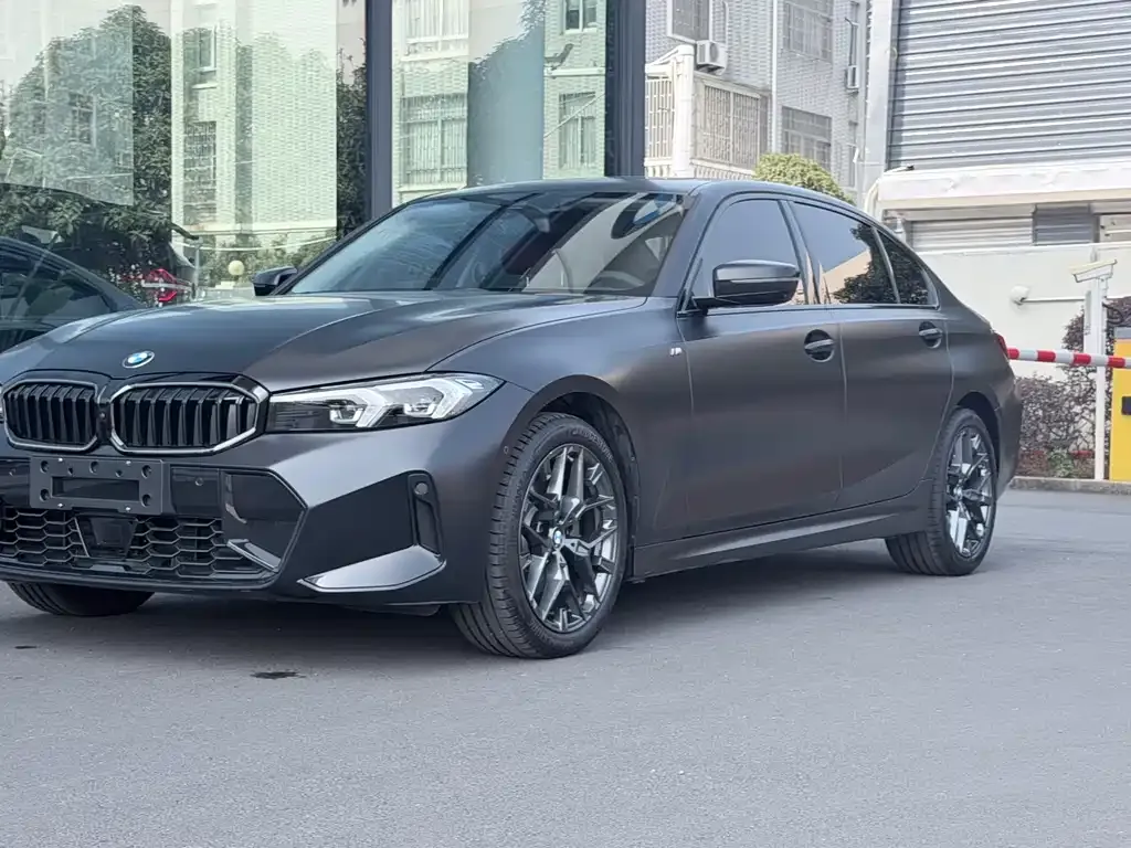 BMW 3 Series 2025 из CN, фото 1