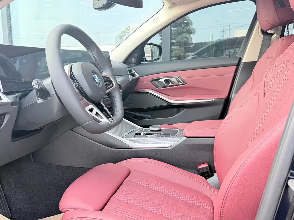 BMW 3 Series 2025 из CN, фото 7