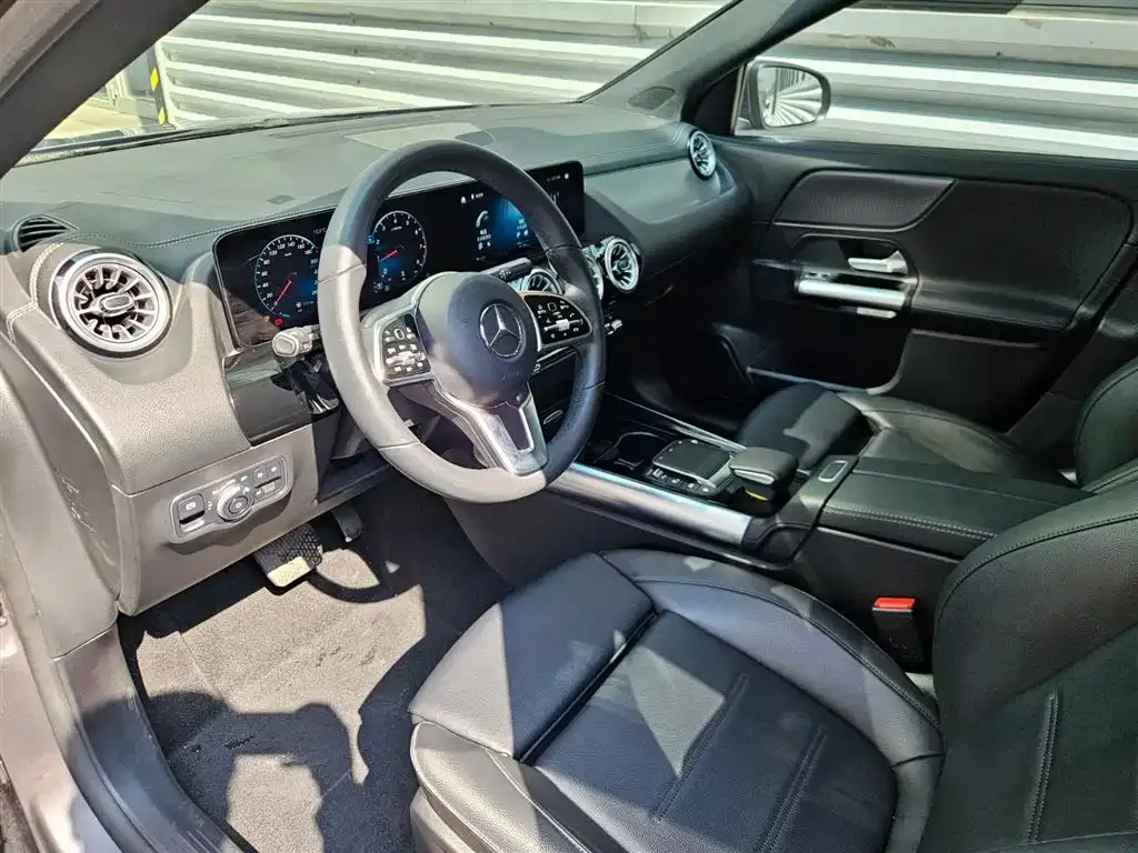 Mercedes-Benz GLA 2022 из CN, фото 8