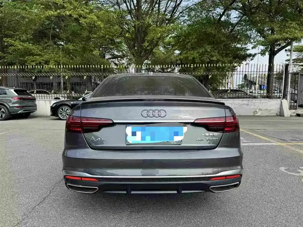 Audi A4L — фото 7