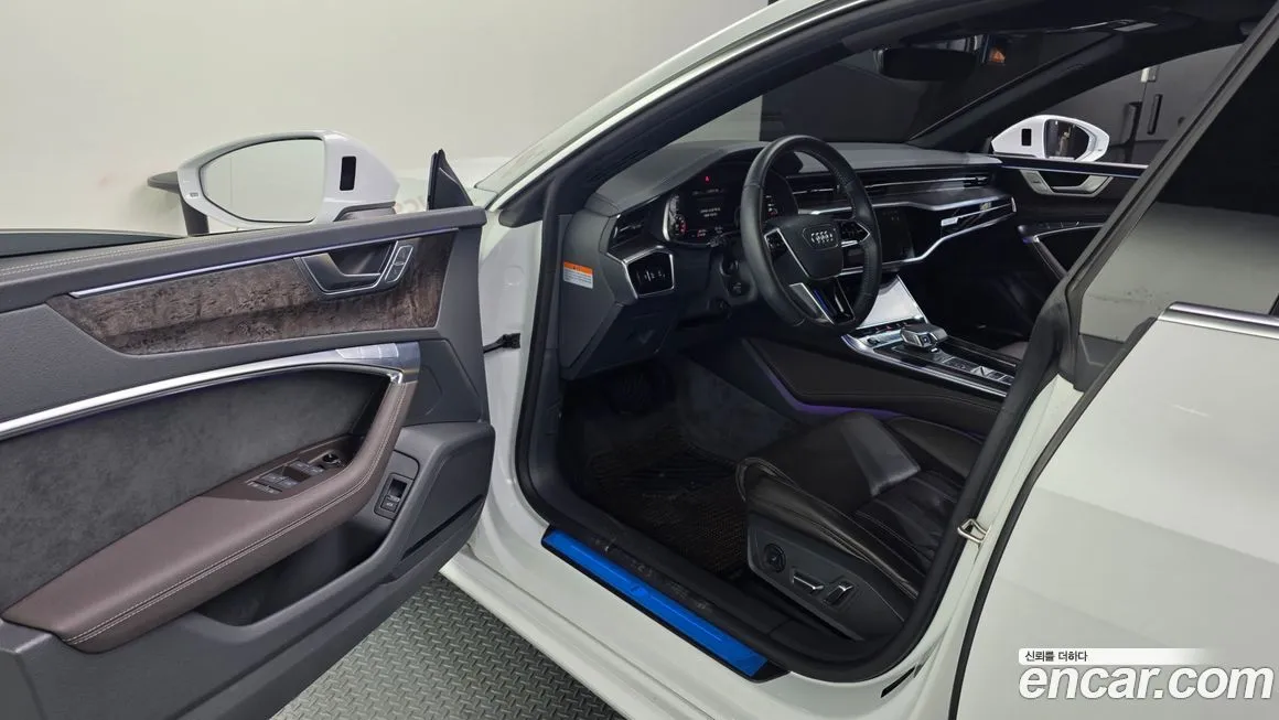 Audi A7 2021 из KR, фото 10