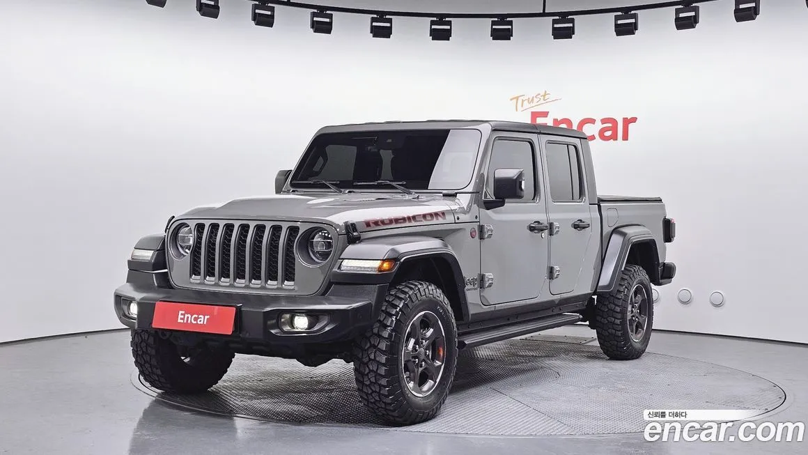 Jeep Gladiator — фото 1