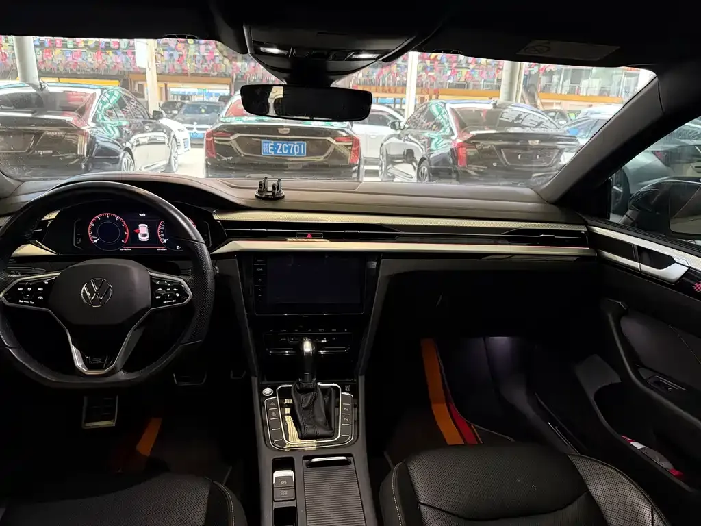 Volkswagen CC 2023 из CN, фото 6