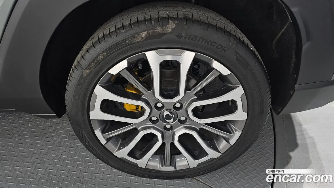 KG Mobility (Ssangyong) Torres — фото 9