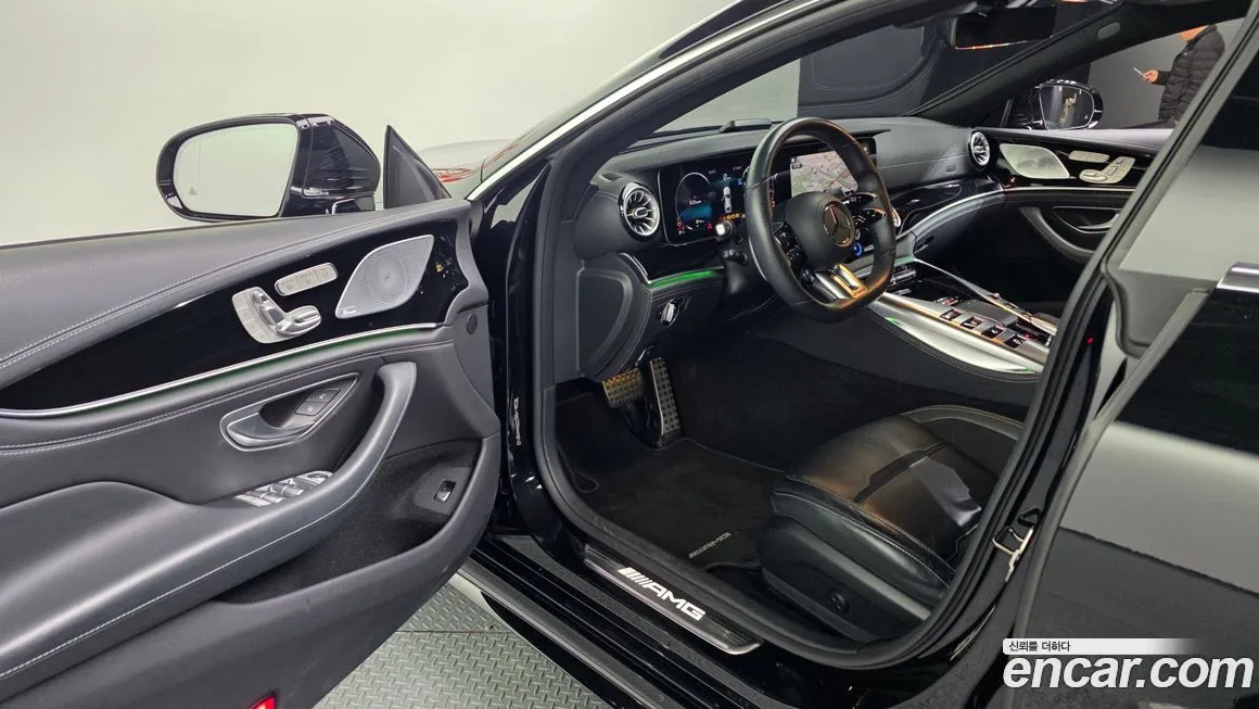 Mercedes-Benz AMG GT — фото 7