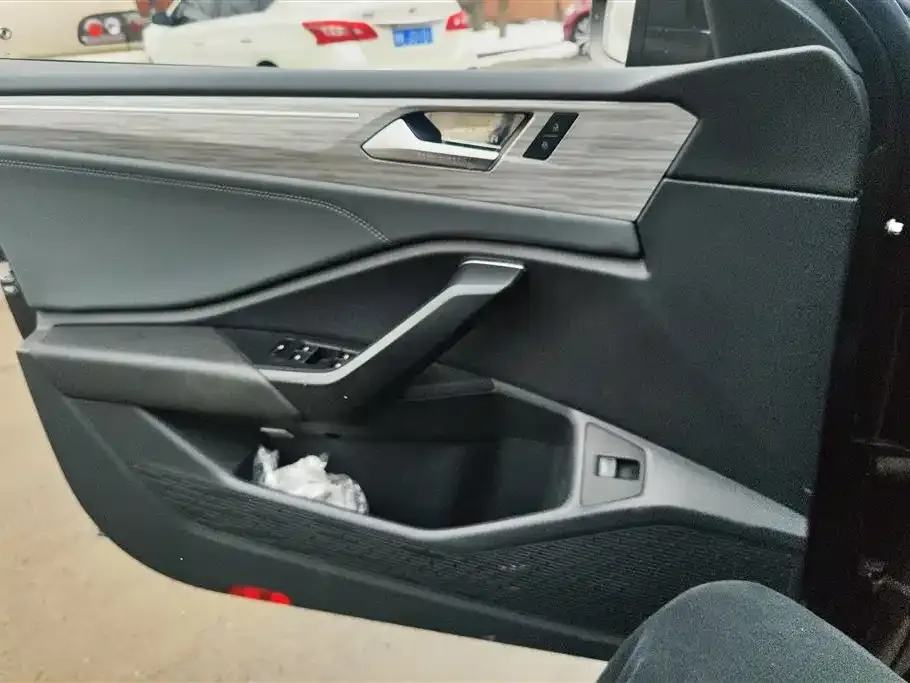 Volkswagen Sagitar 2023 из CN, фото 4