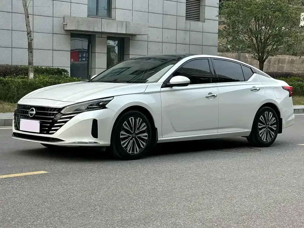 Nissan Teana 2025 из CN, фото 1