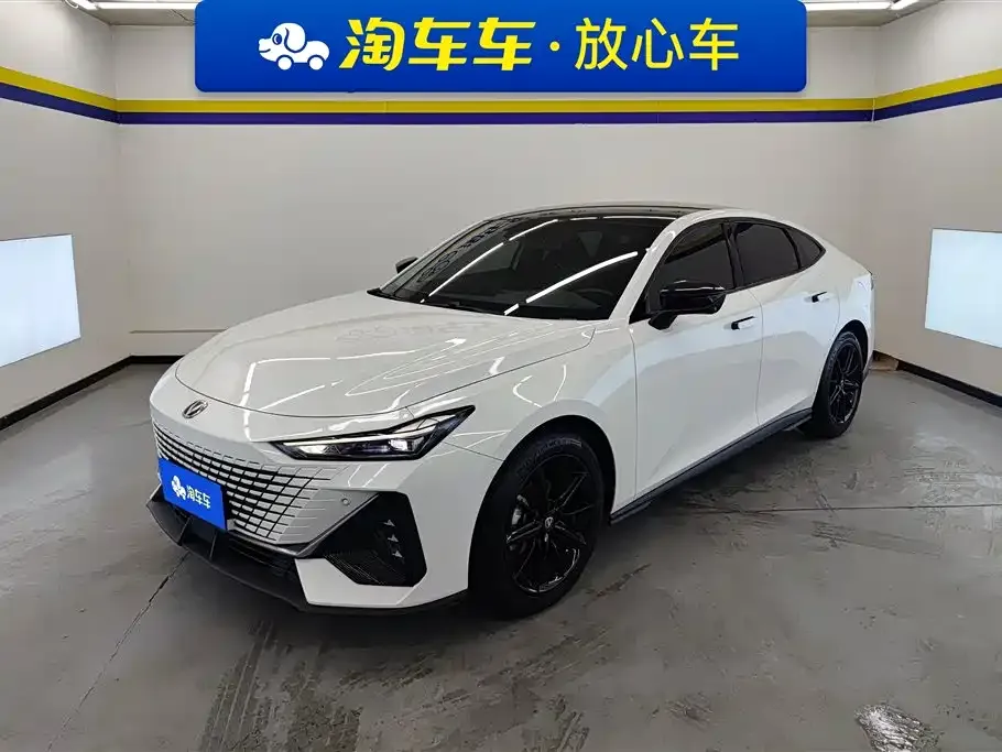 Changan UNI-V 2023 из CN, фото 1