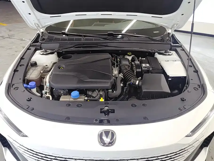 Changan UNI-V 2023 из CN, фото 10