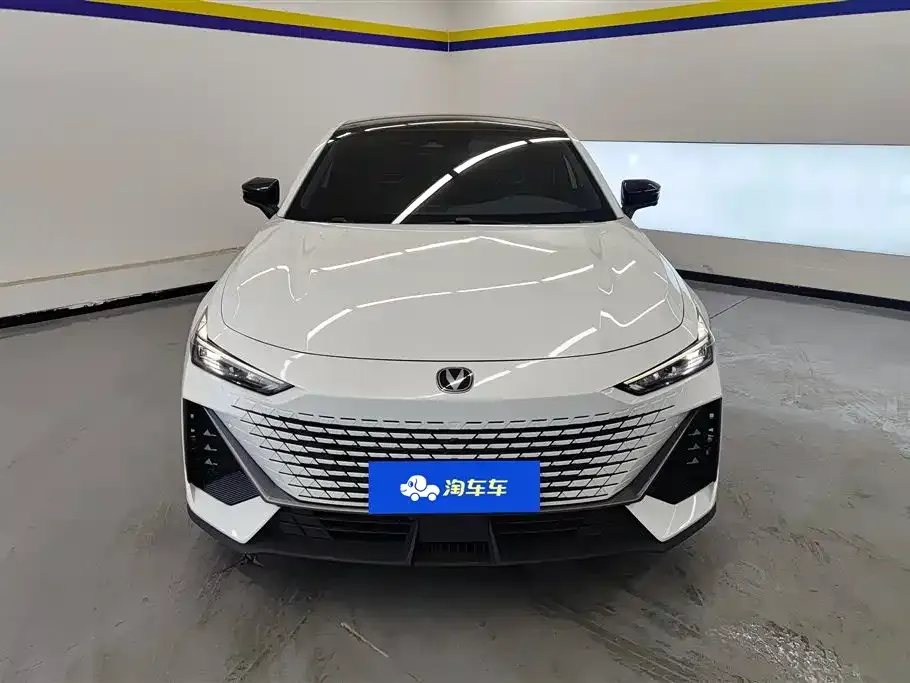 Changan UNI-V 2023 из CN, фото 7