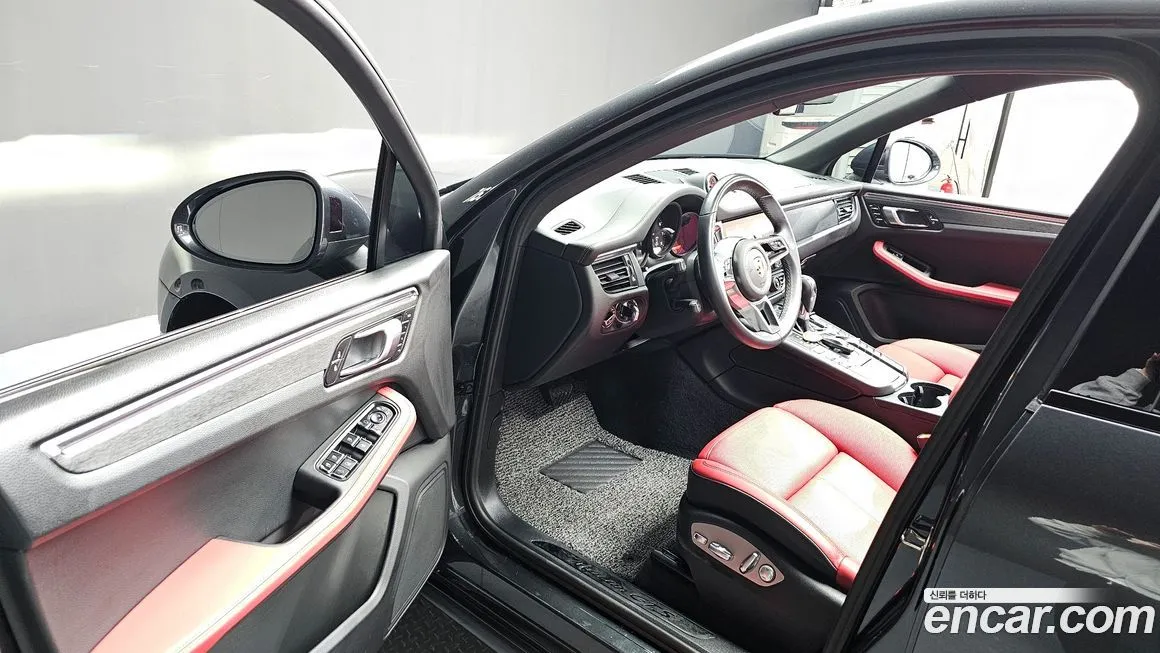 Porsche Macan 2021 из KR, фото 9