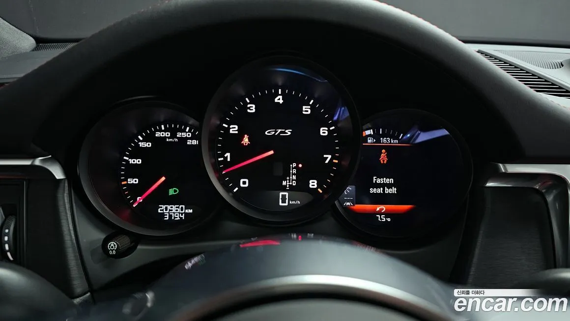 Porsche Macan 2021 из KR, фото 6