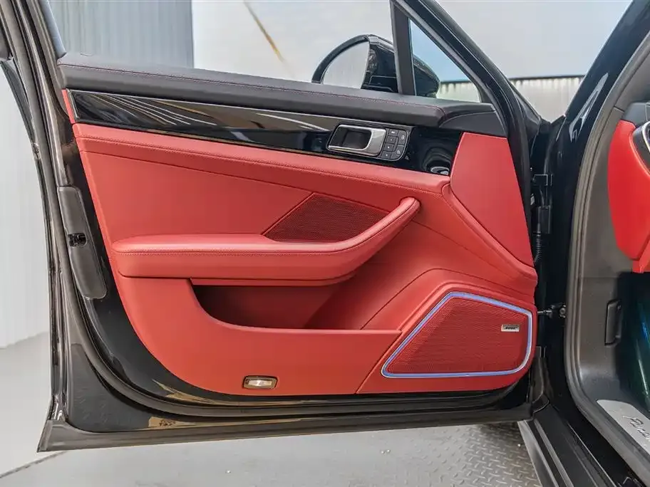 Porsche Panamera 2023 из CN, фото 10