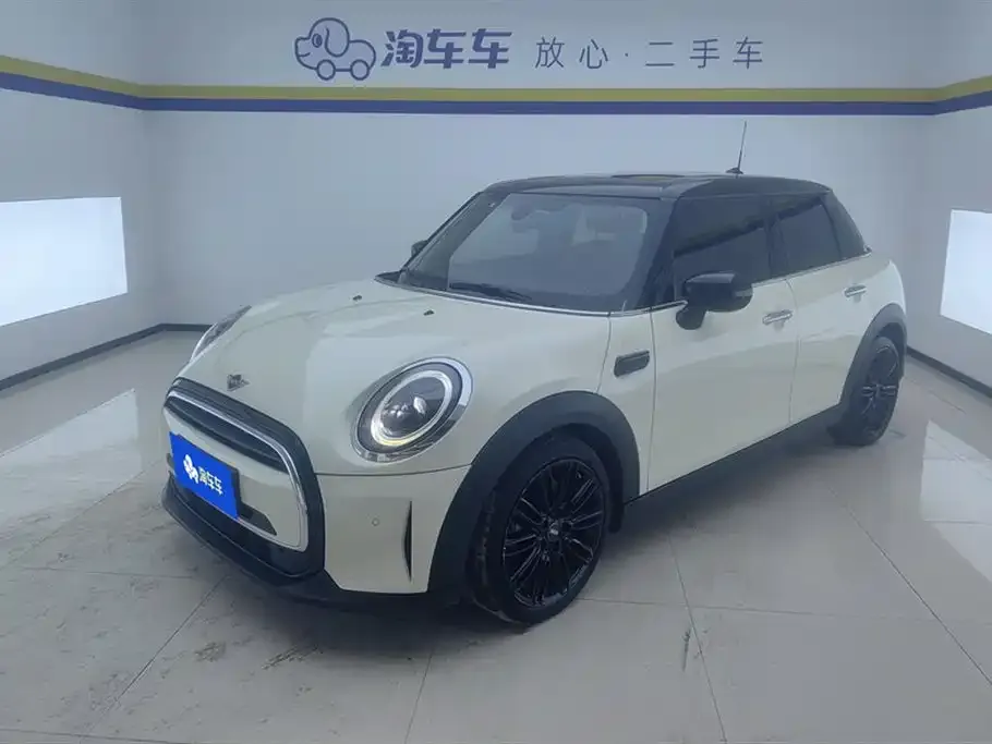 MINI Cooper (3-door) — фото 1