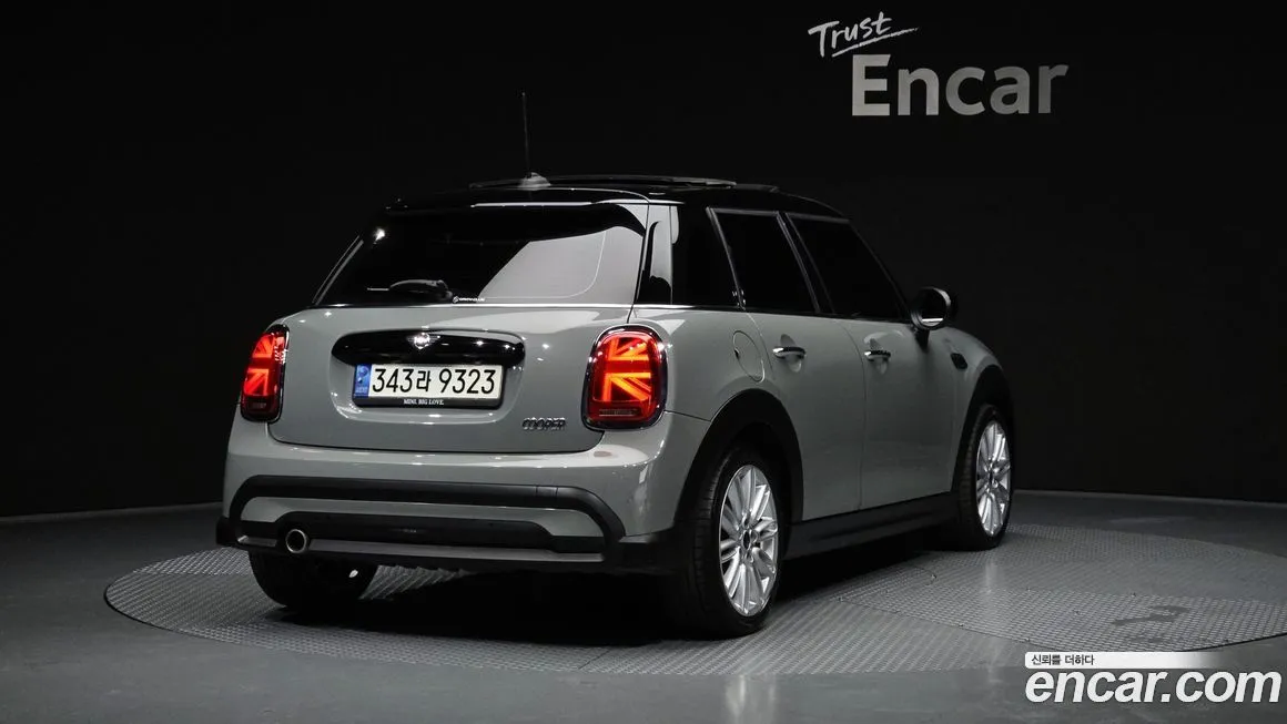 Mini Cooper 2022 из KR, фото 2