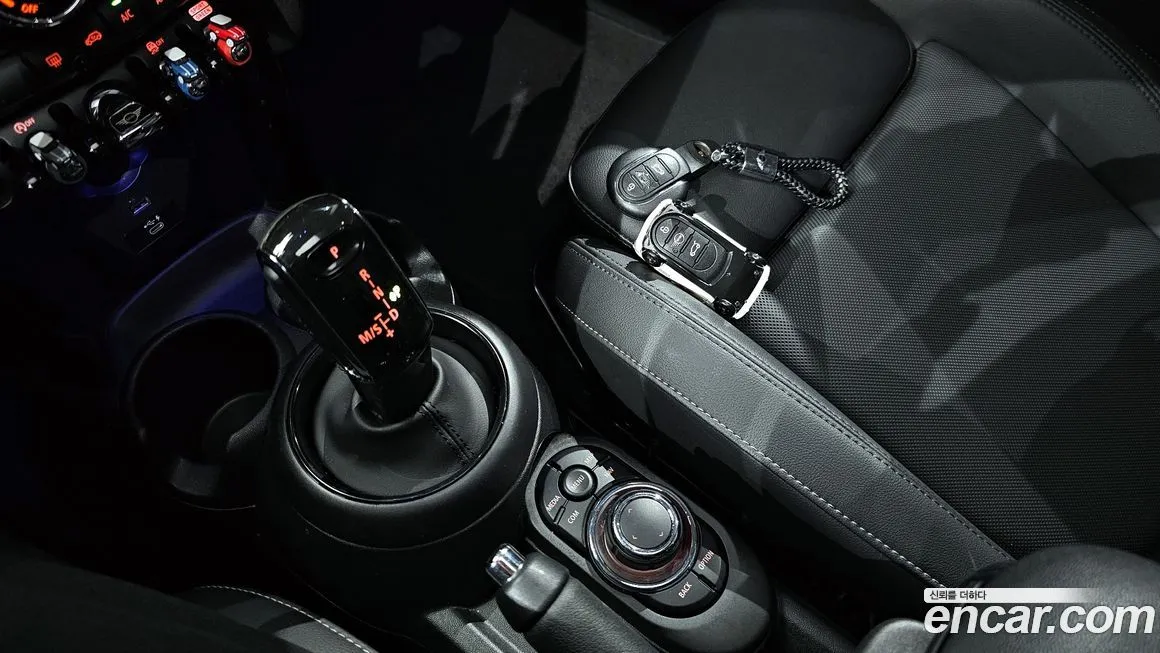 Mini Cooper 2022 из KR, фото 8