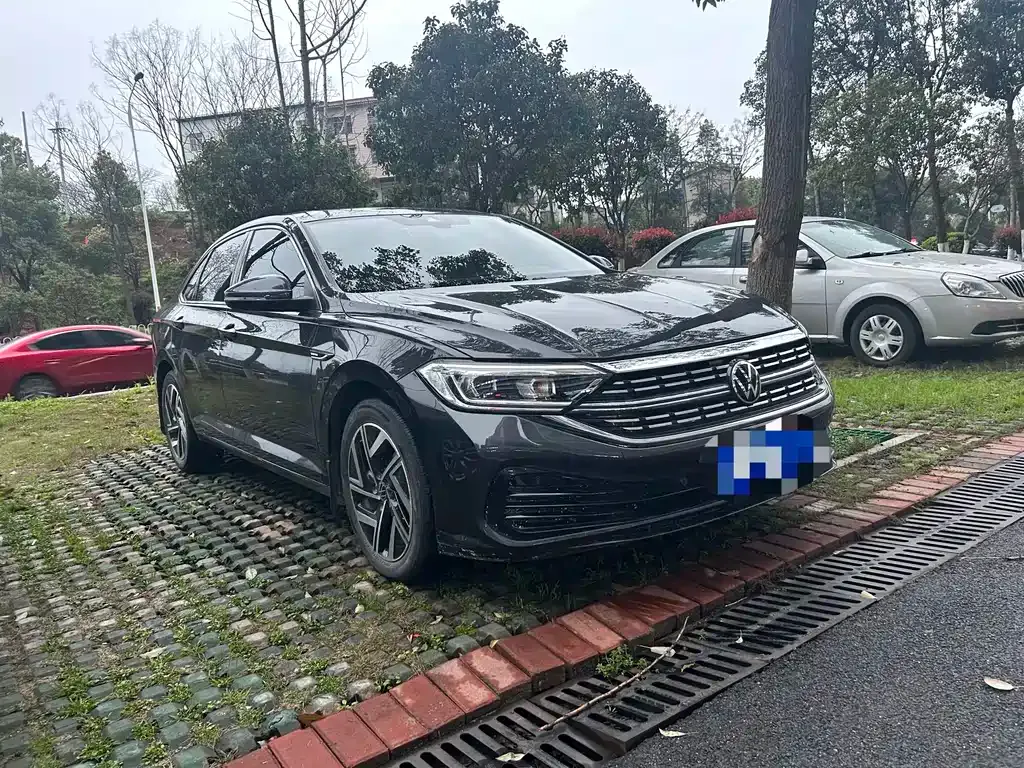 Volkswagen Sagitar 2024 из CN, фото 1