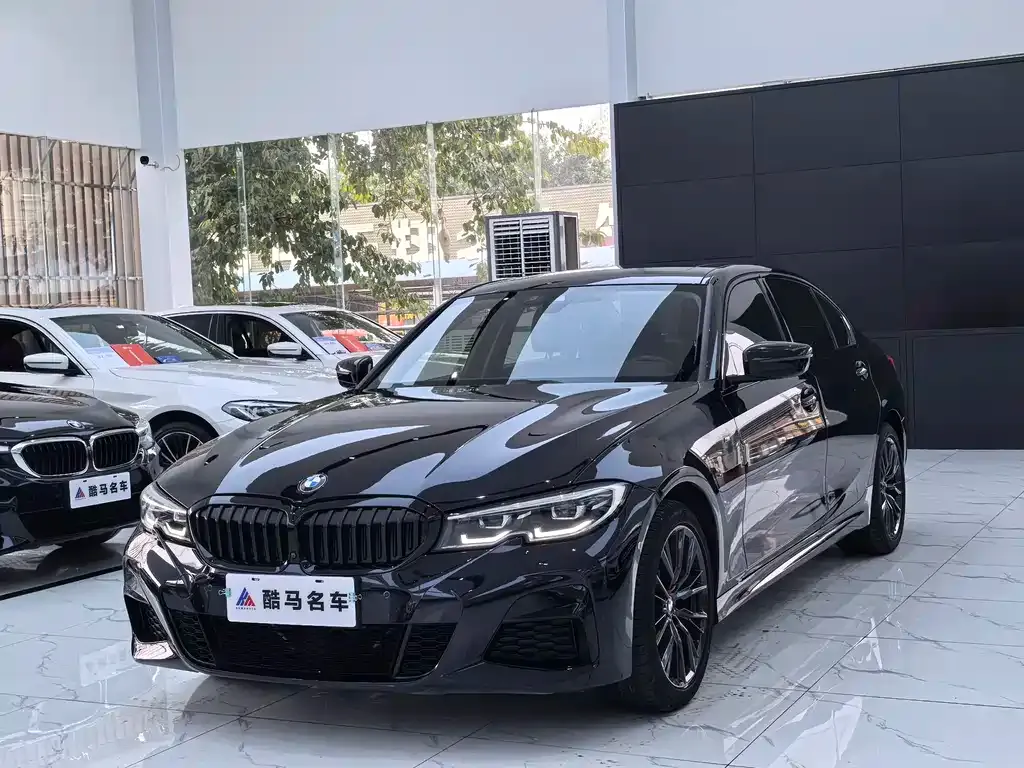 BMW 3 Series — фото 1