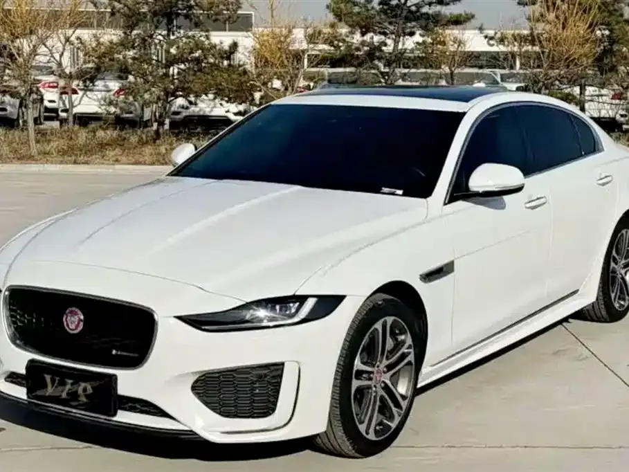Jaguar XEL — фото 1