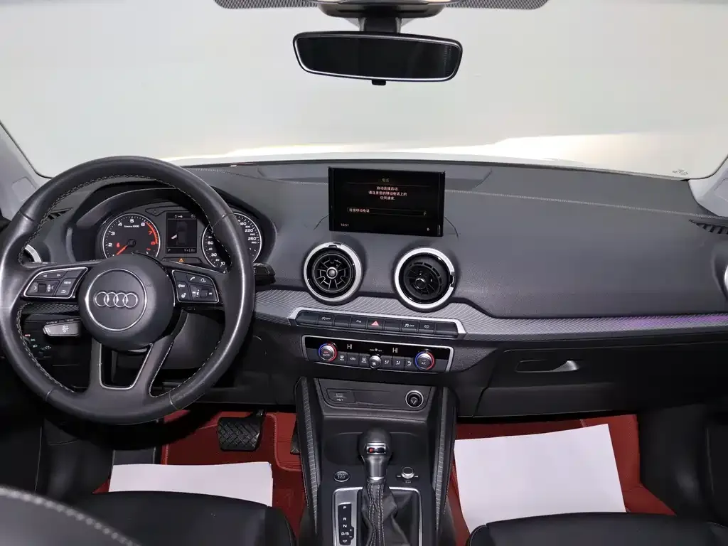 Audi Q2L 2023 из CN, фото 9
