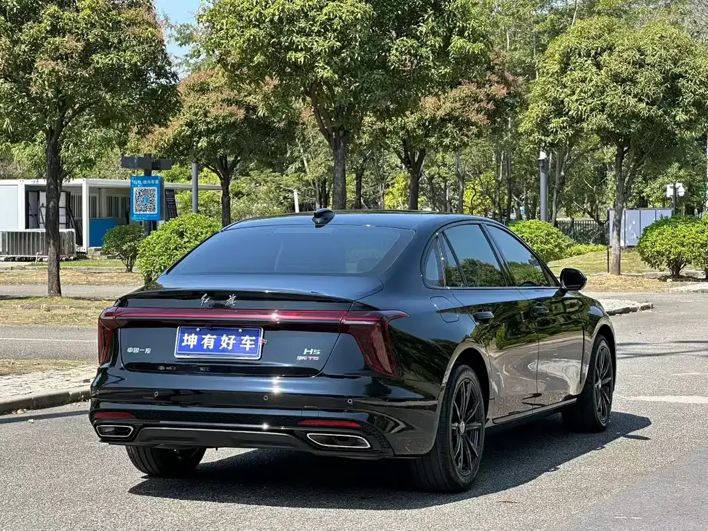 Hongqi H5 2025 из CN, фото 10