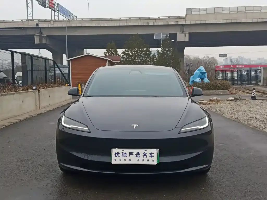 Tesla Model 3 2024 из CN, фото 8