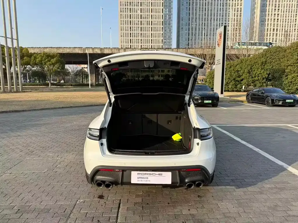 Porsche Macan 2022 из CN, фото 8