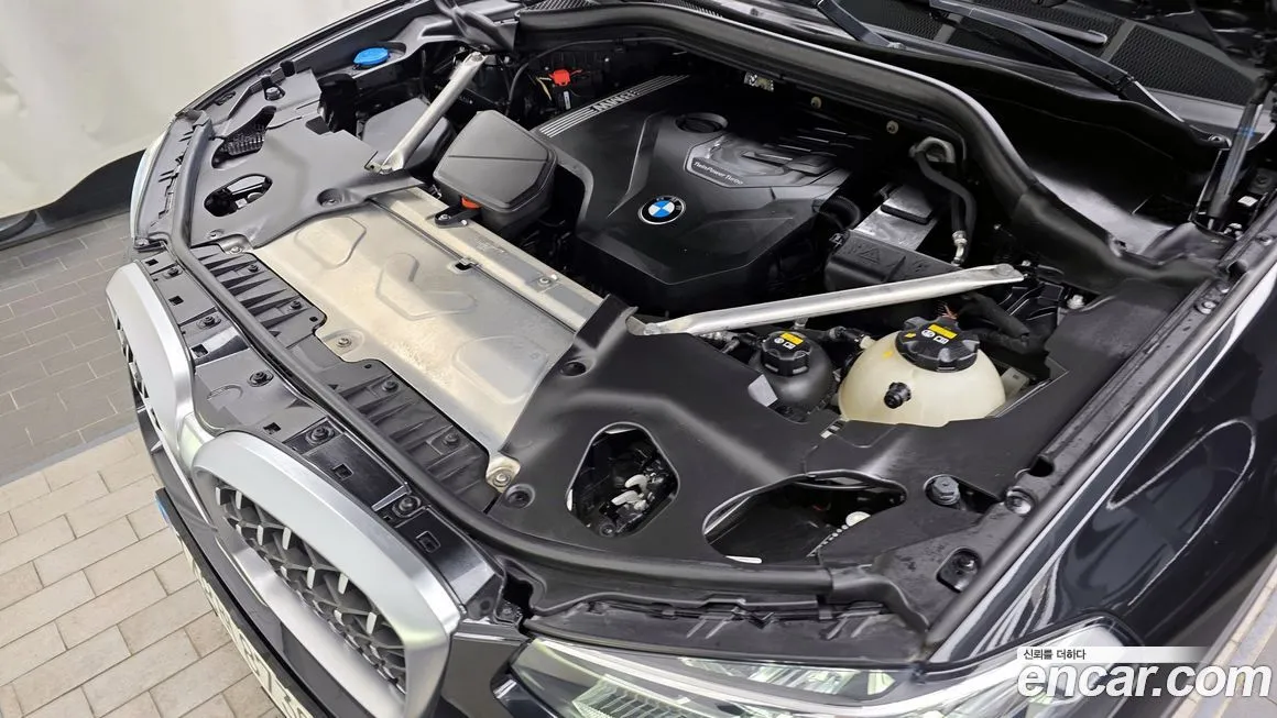 BMW X4 2022 из KR, фото 7