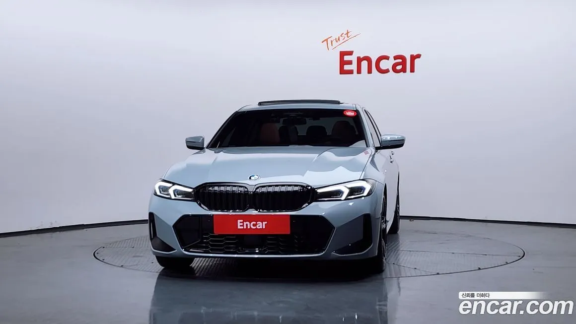 BMW 3-Series 2024 из KR, фото 2