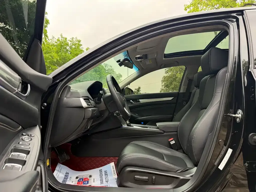 Honda Inspire 2021 из CN, фото 3