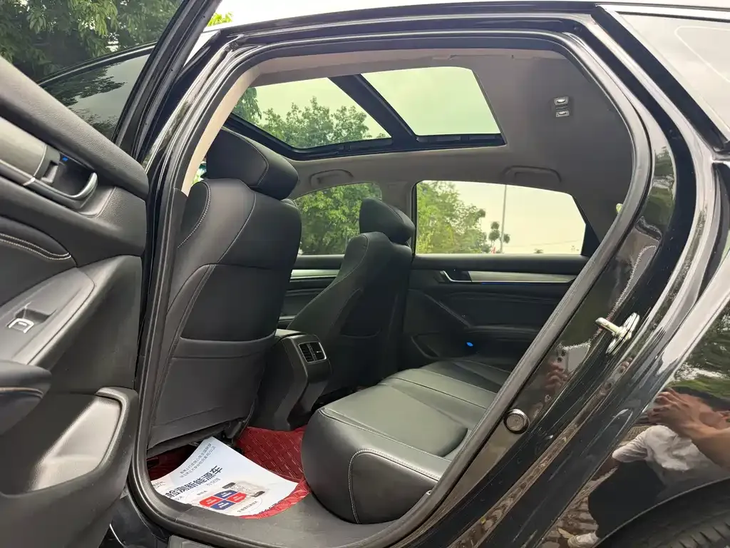 Honda Inspire 2021 из CN, фото 2