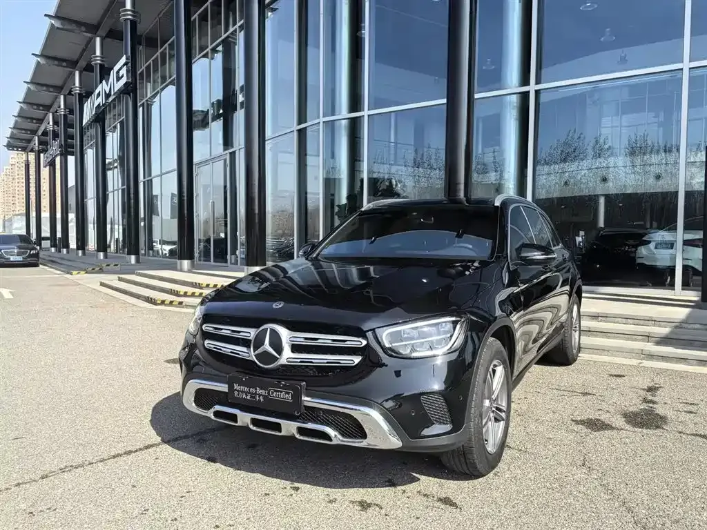 Mercedes-Benz GLC — фото 1