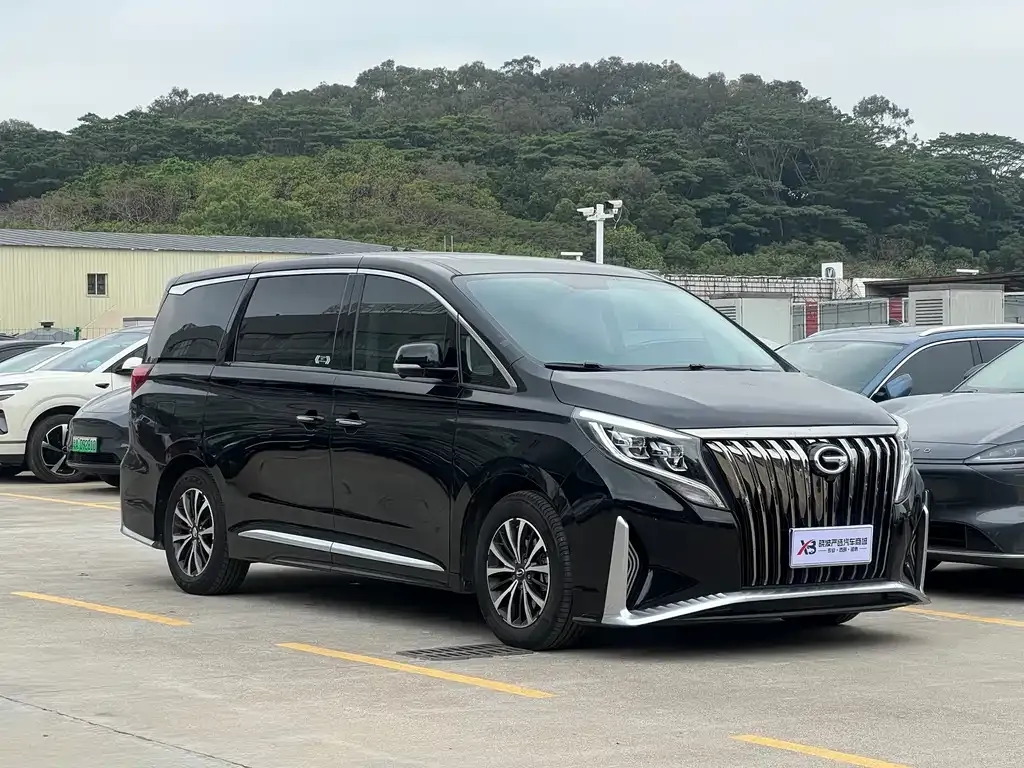 GAC Motor Trumpchi M8 — фото 9