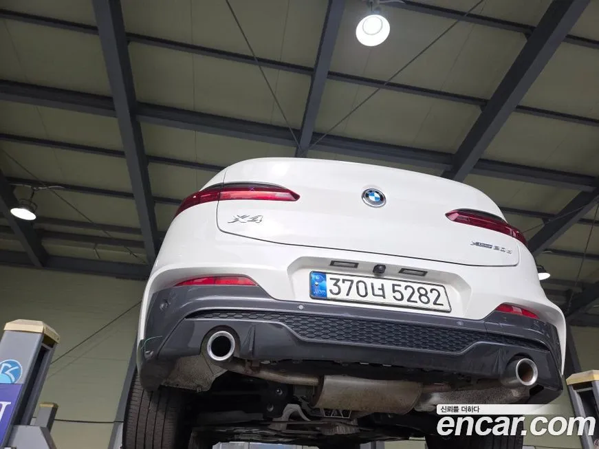 BMW X4 2021 из KR, фото 2