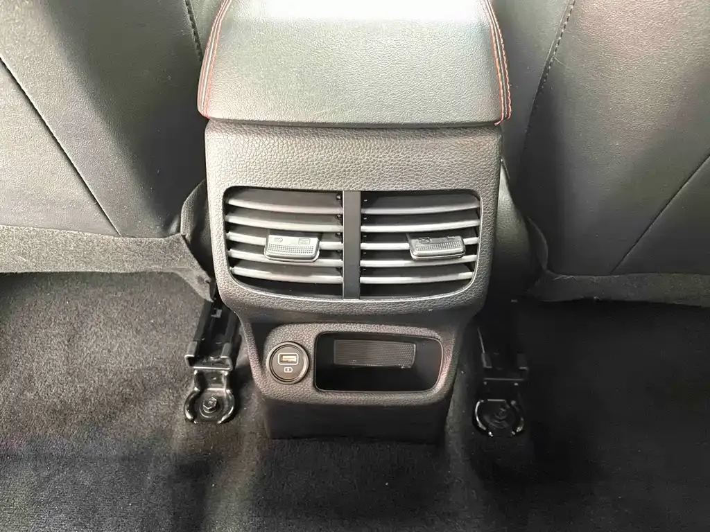 Kia KX3 — фото 10