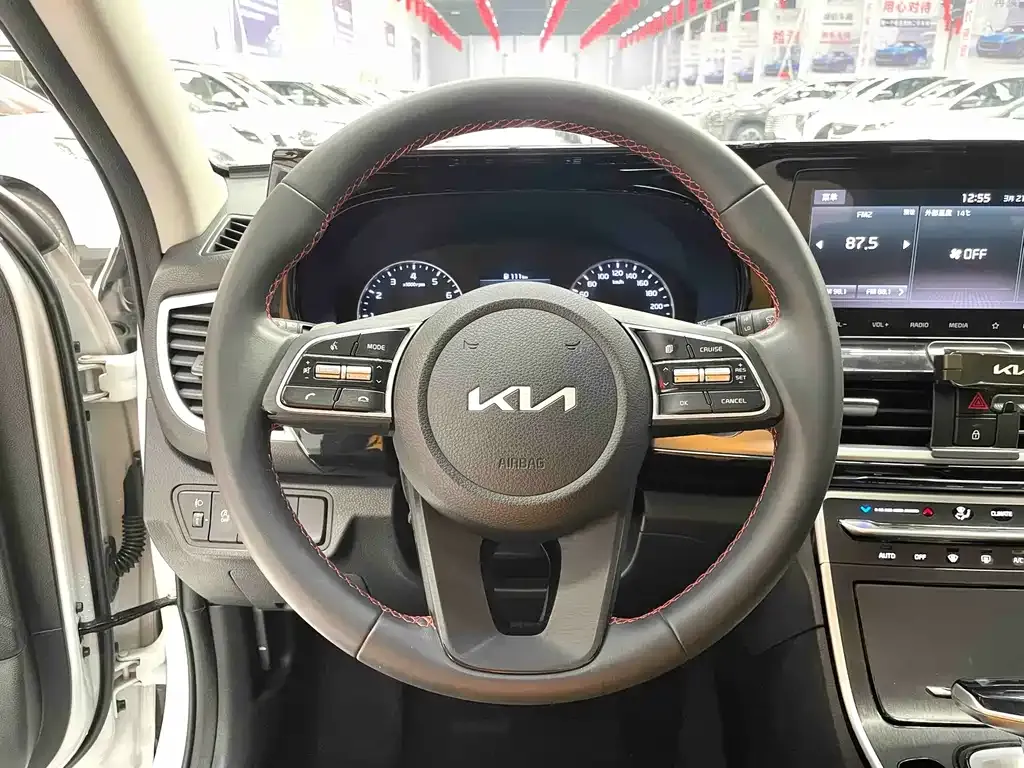 Kia KX3 — фото 9