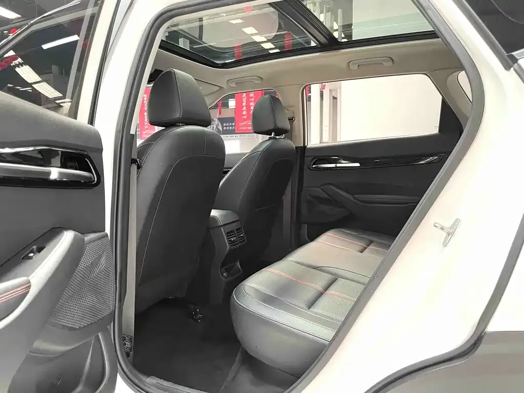 Kia KX3 — фото 3