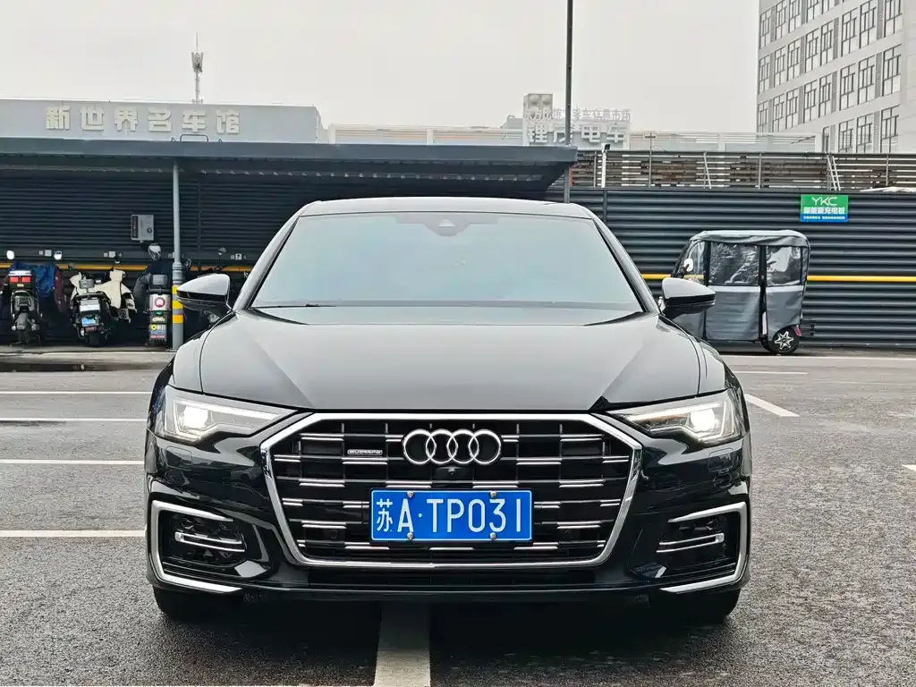 Audi A6L — фото 8