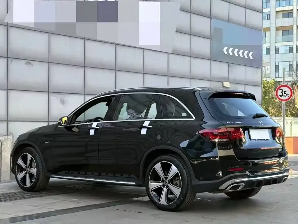 Mercedes-Benz GLC — фото 10