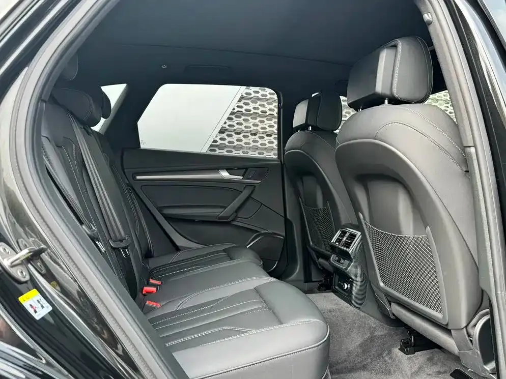 Audi Q5L 2023 из CN, фото 5