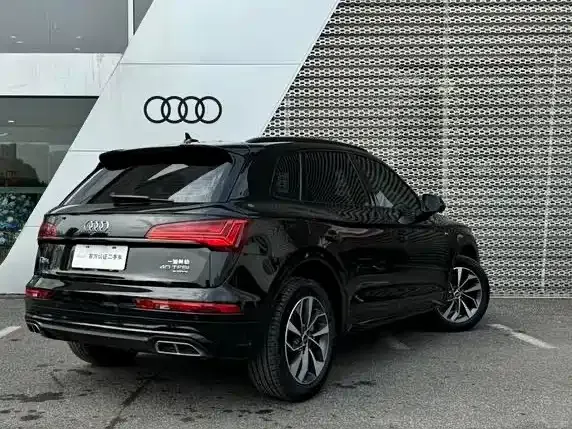 Audi Q5L 2023 из CN, фото 7