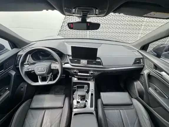 Audi Q5L 2023 из CN, фото 3