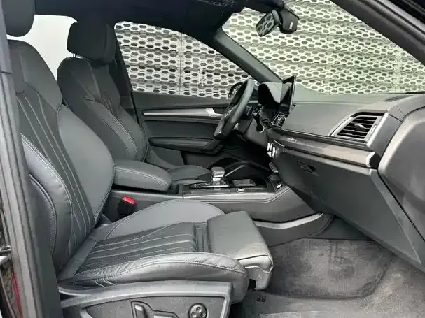Audi Q5L 2023 из CN, фото 4