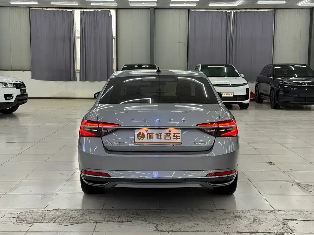 Skoda Superb 2023 из CN, фото 6