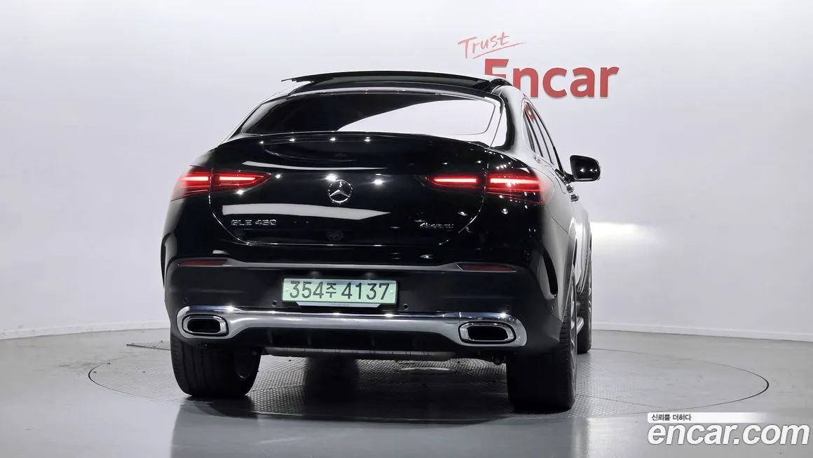Mercedes-Benz GLE-Class — фото 7