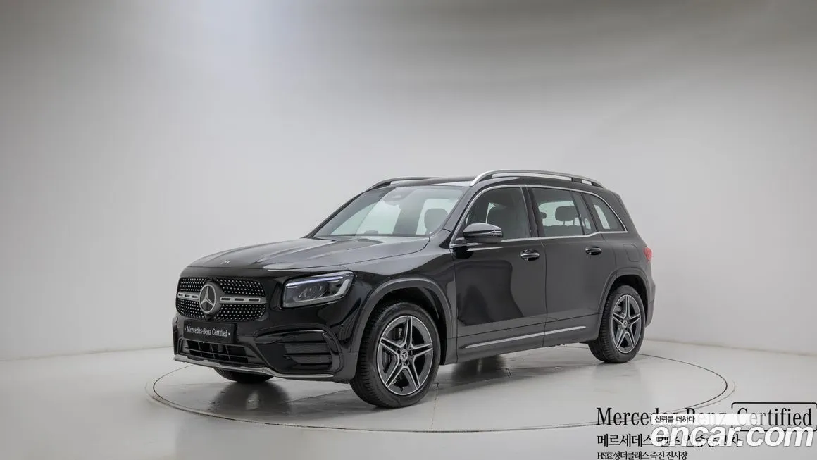 Mercedes-Benz GLB-Class — фото 1