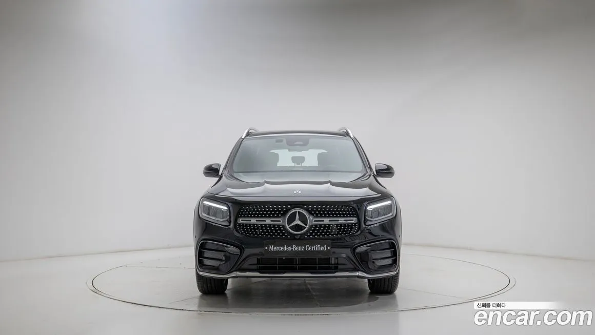 Mercedes-Benz GLB-Class — фото 2